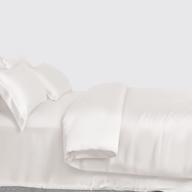 Online White 3 PCS 22 Momme Mulberry Silk Duvet Cover Set Online White 3 PCS 22 Momme Mulberry Silk Duvet Cover Set